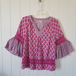 Crown & Ivy Top Womens Size Small Petite Bell Sleeve Whimsical